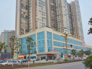Dongtai Hotel (Guangyuan Lizhou East Road, Aoti Center)