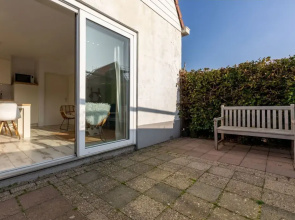 Holiday Home With sun Terrace Facing South-pet-friendly