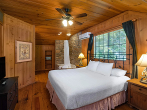 Festiva Cabins at Green Mountain