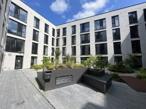Eyre Square Galway Central Self Catering