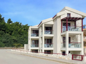 Elpiniki Luxury Rooms