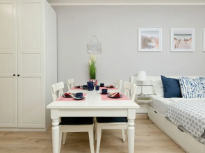 Grunwaldzka Apartments by Renters