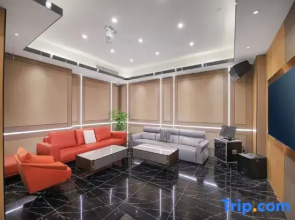 Vienna International Hotel (Yangzhou Yangzijiang South Road)