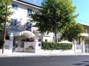 Petit Hotel