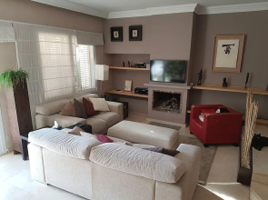 Sea&Mountain Villa w Pool close to BCN Center