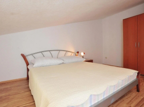 Awesome Home in Lokva Rogoznica With Wifi and 1 Bedrooms