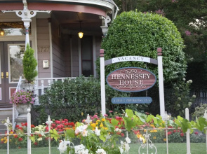 Hennessey House