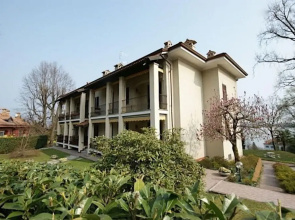 Alessia Apartment in Baveno With Three Bedrooms and Lake View