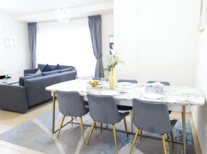 HAPPY SEASON I Amwaj apartment