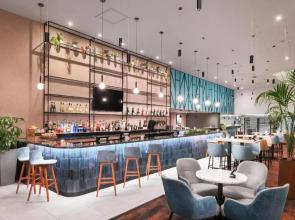 Courtyard by Marriott London Gatwick Airport