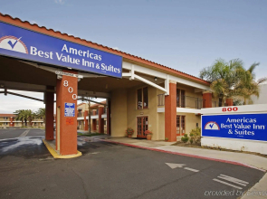 Days Inn by Wyndham Hemet