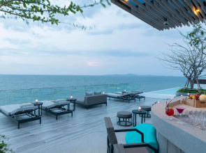 Отель U Jomtien Pattaya