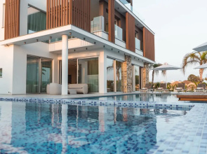Vivo Mare Elite Luxury Home 5 Bedrooms