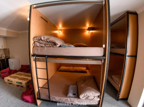 Капсульные Апартаменты Riders House