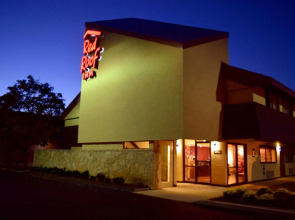 Red Roof Inn Harrisburg North