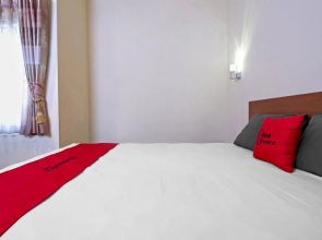 Panyawangan Guesthouse by RedDoorz