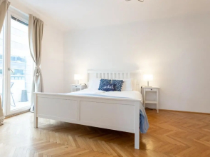 Operastreet City Center Santorin