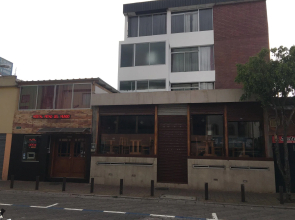 Hostal Mitad del Mundo