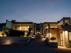 Kaktus Suites Private Pool