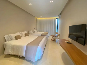 Koloa Concept Hotel