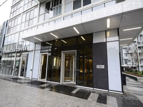 N2N Suites - Heart of the City - Downtown Suite offered by Short Term