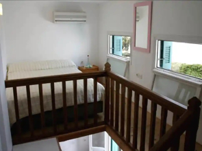 Anemoessa Rooms & Studios