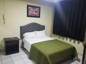 Hostal Lima Norte