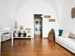 Mediterraneo Short Lets