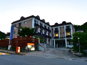 Songwol Park