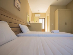 Ilaeira rooms