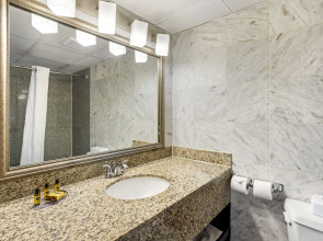 Best Western Plus Newark Airport West