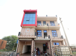 OYO 23121 Hotel 4 U