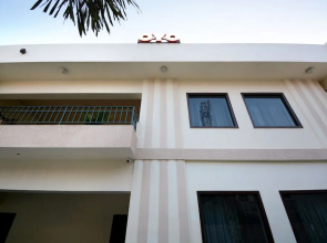 OYO 31031 Ds Royal Guest House