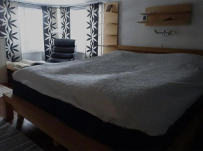 Stuga m havsutsikt & 50m till strand