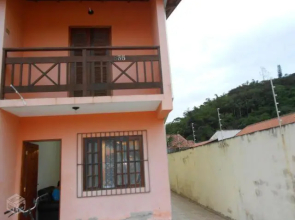 casa fernão dias 835