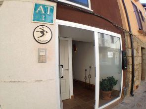 Apartamentos Turísticos La Golondrina