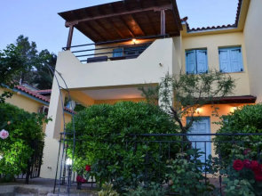 Dina Hotel