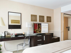 Отель Barriere Le Gray d'Albion