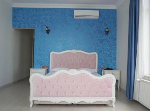 Pyrgos Hotel