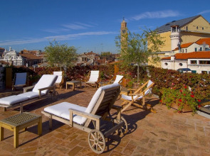 Отель Saturnia & International