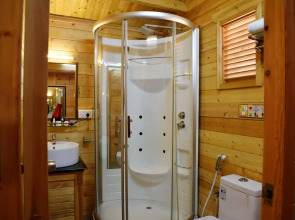 Majestic Beach Comforts