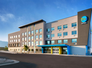 Tru By Hilton Clearfield Hill Air Force Base, UT