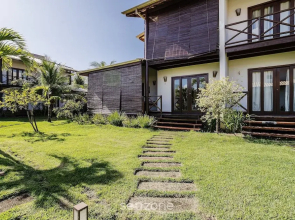 House With a Pool 5 Minutes From the Beach Cmv004