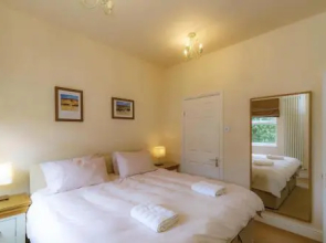 Luxury Apartment - Central York