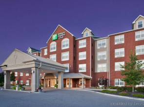 Holiday Inn Express St. Louis West - O'Fallon by IHG