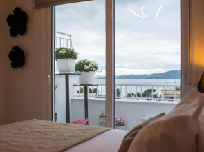 Sea View luxury apartment