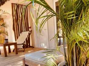 Kalia Beach Hotel Side