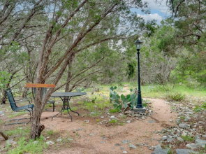 New Braunfels Home w/ Pool 2 Mi to Guadalupe River