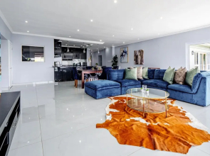 Gemmell Place by HostAgents