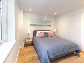 Hampden Apartments - The Anne